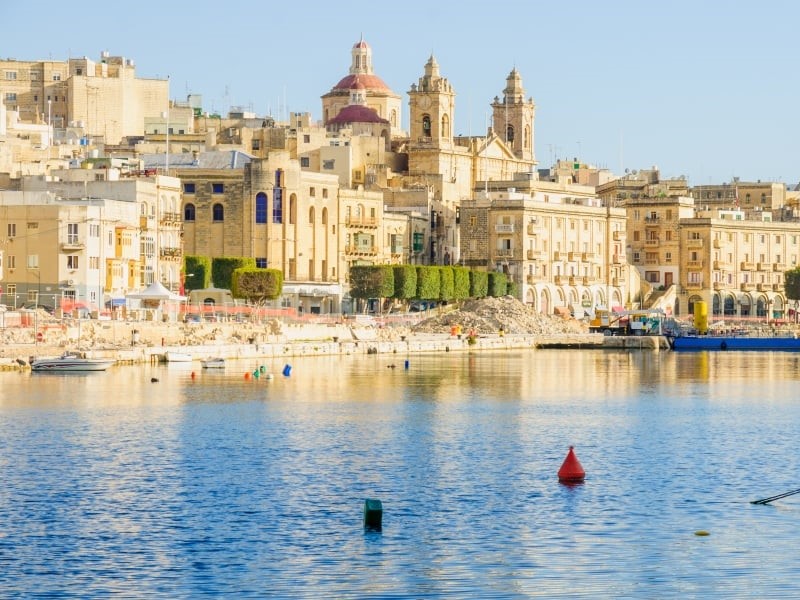 cách cư trú Malta 2021